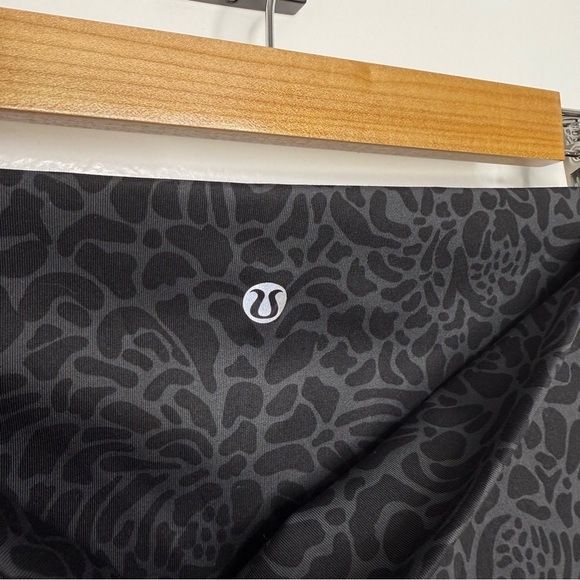 LULULEMON Camo Wunder Under Leggings - Picture 7 of 7